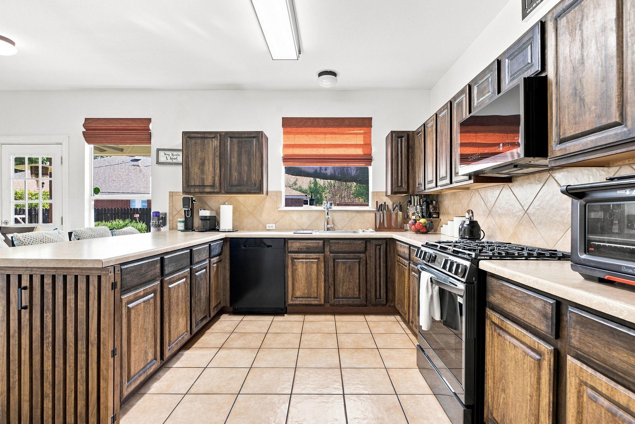 100  Wild Cat Dr, photo 12
