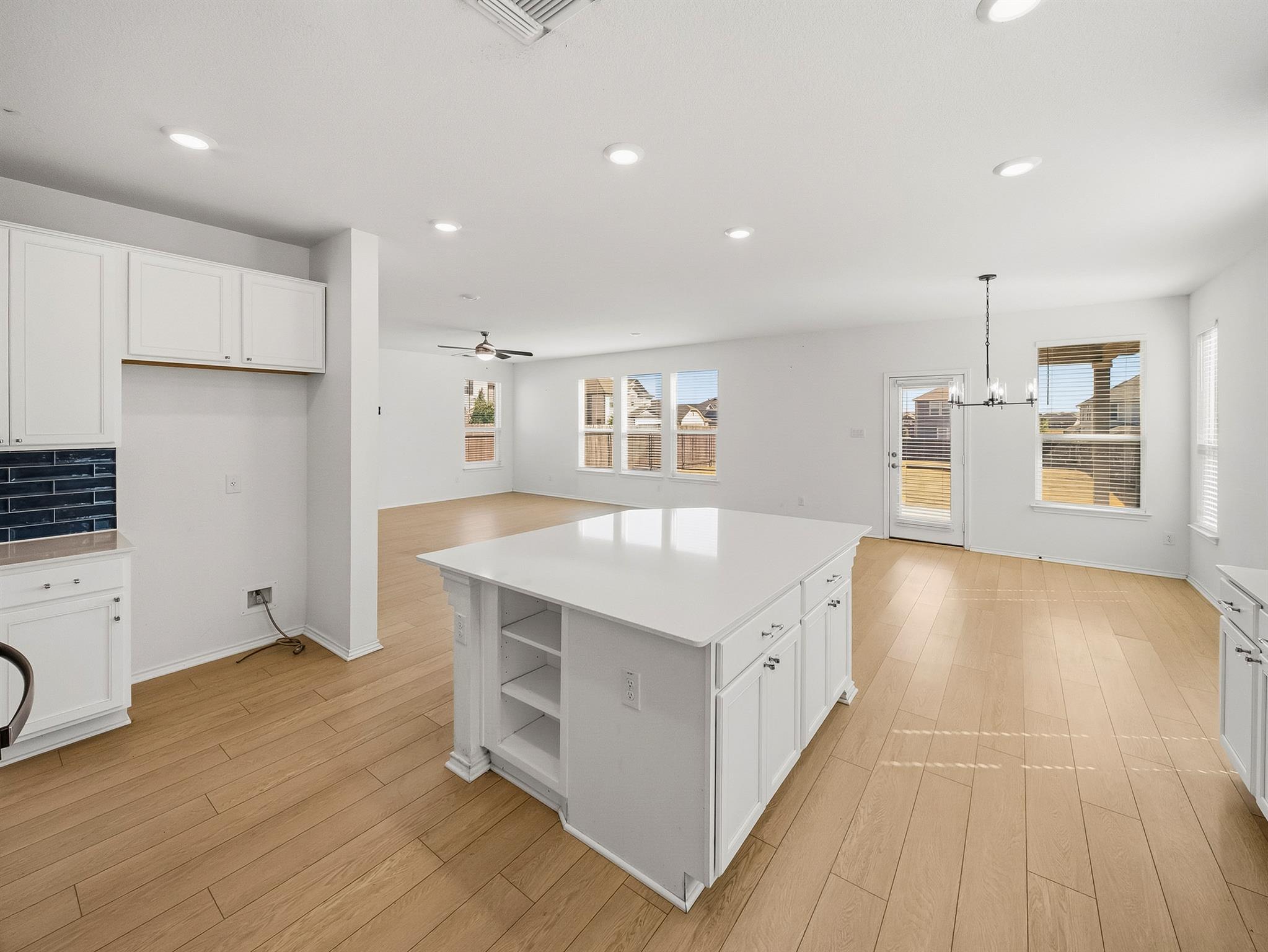 101  Clematis Ct, photo 9