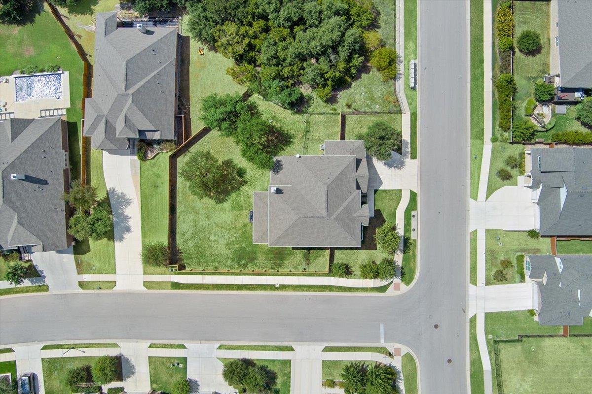 1106  Silent Oaks Dr, photo 4