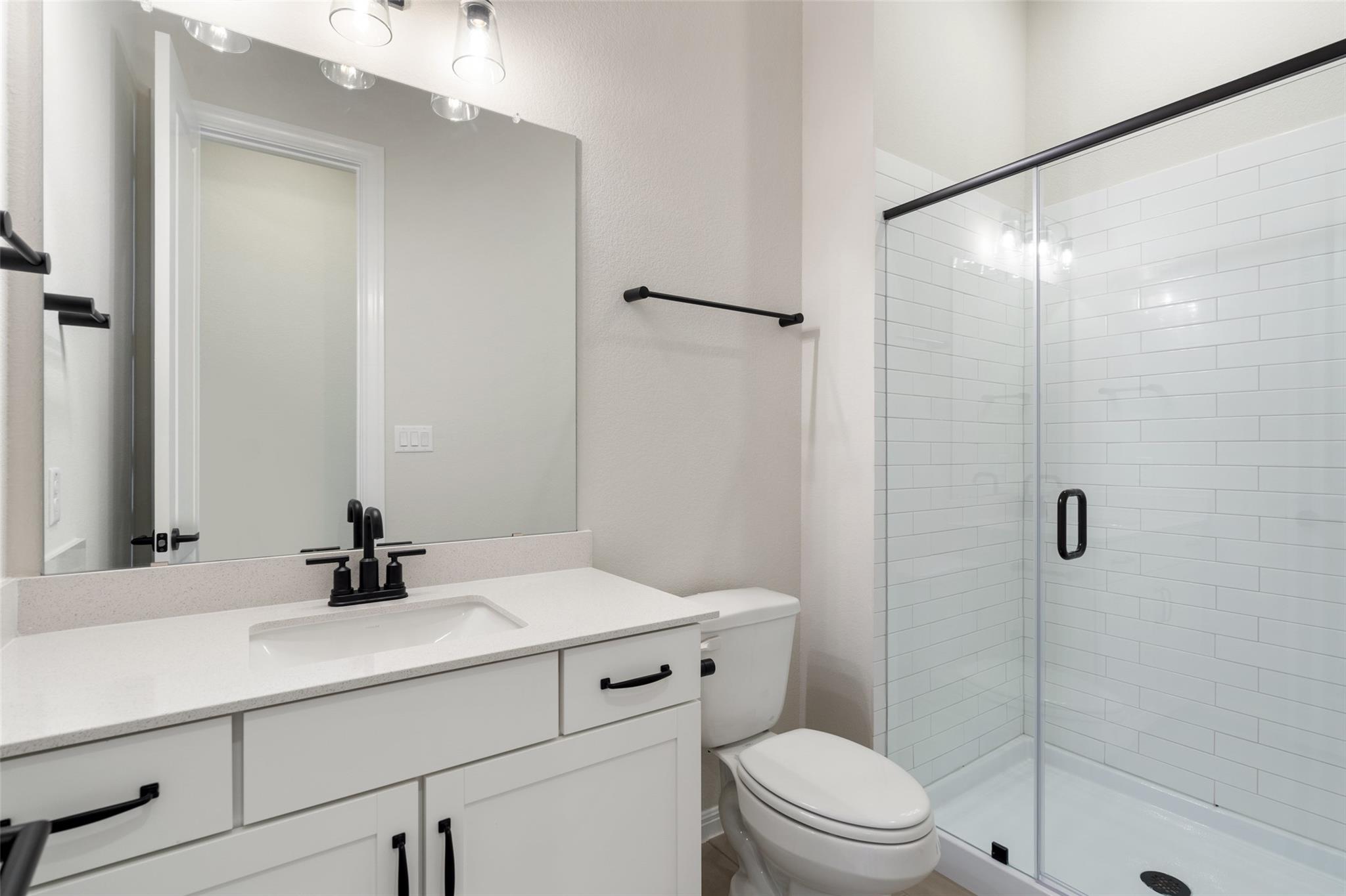 556  Redding Way, photo 10