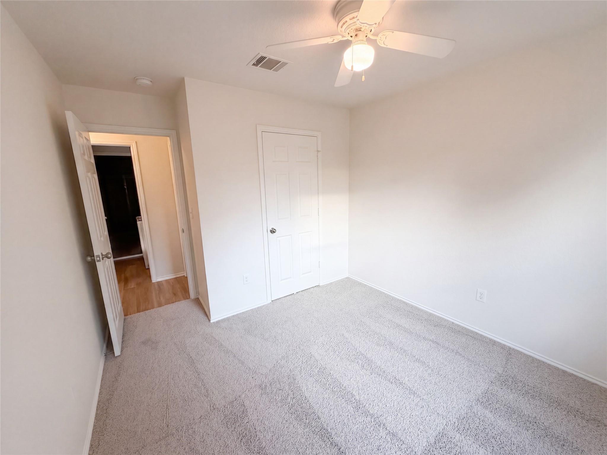 172  Prairie Springs Loop, photo 4