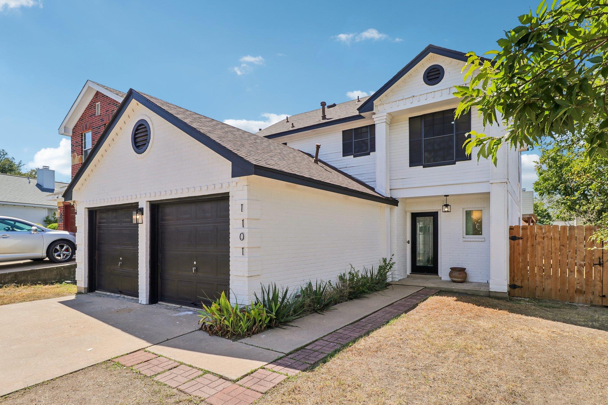 1101  Silverton Ct, photo 3