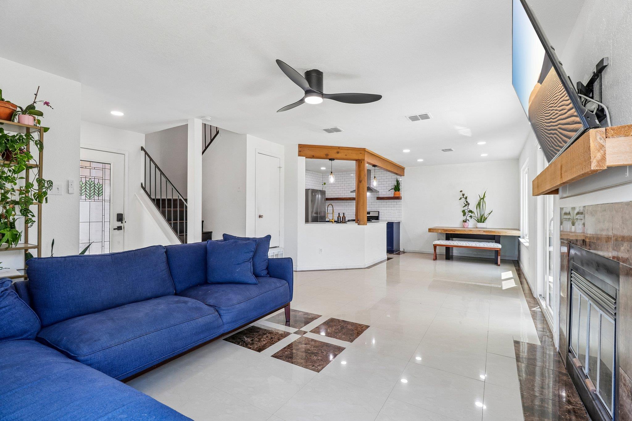 1101  Silverton Ct, photo 7