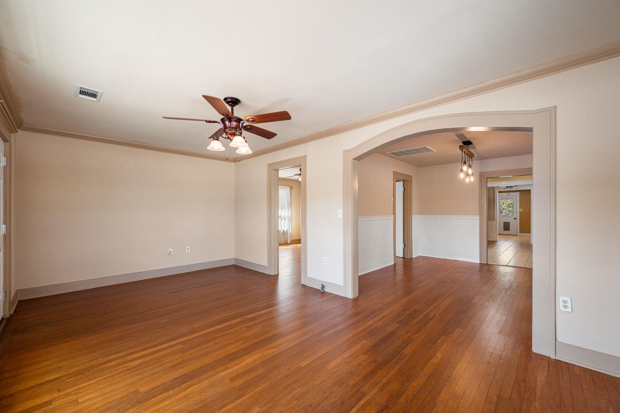 808 N Water St, photo 8