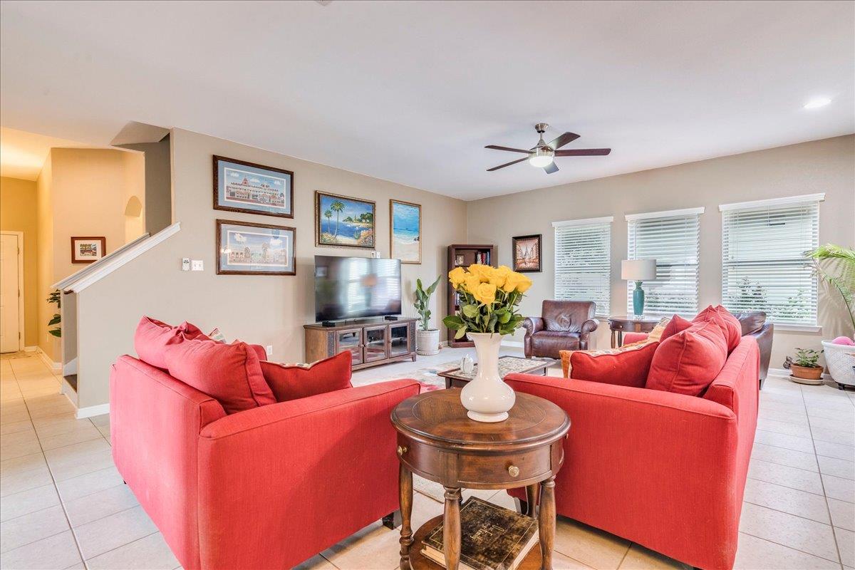 172  Mistflower Ln, photo 7
