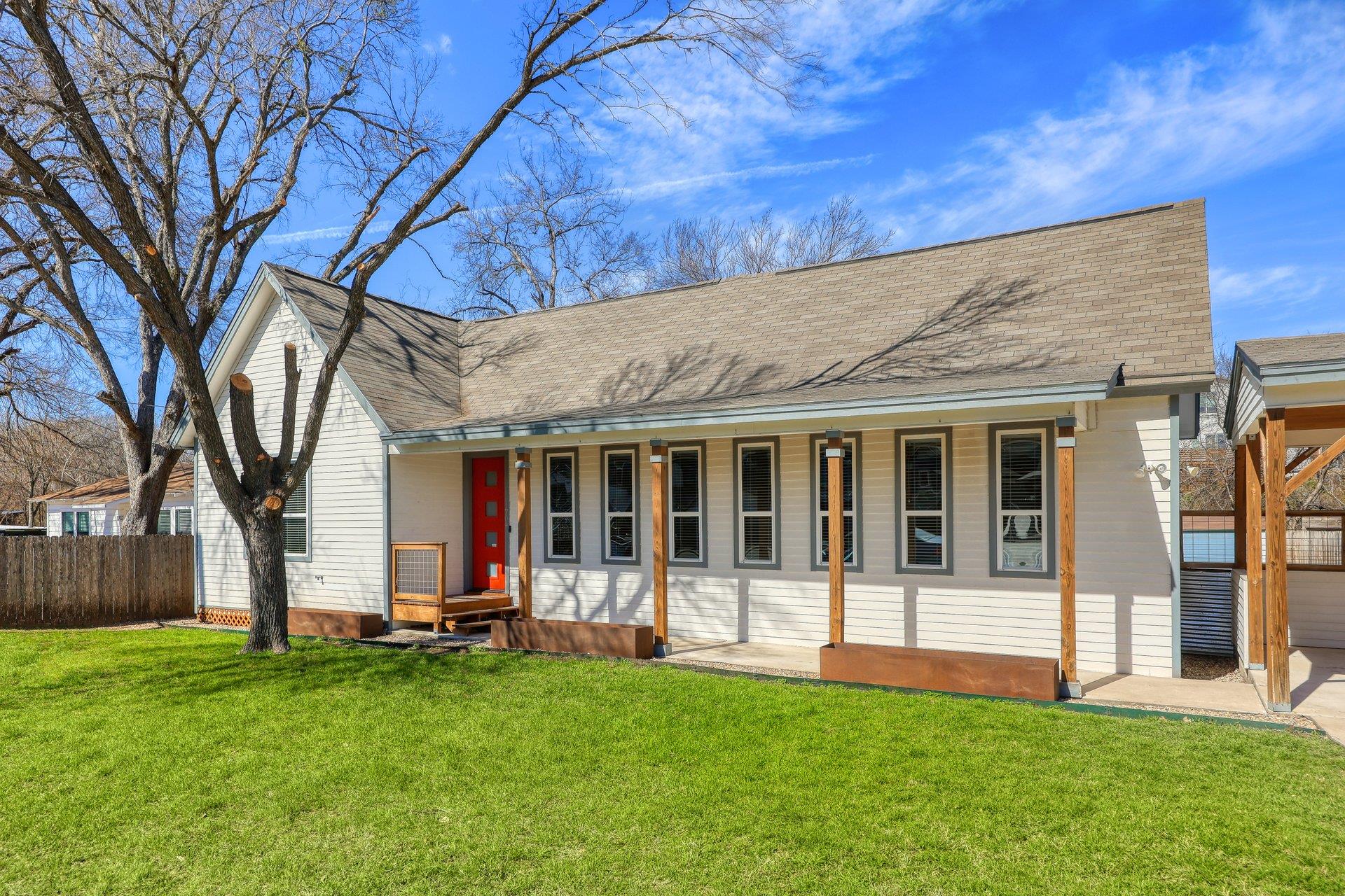 1704  Webberville Rd, photo 2