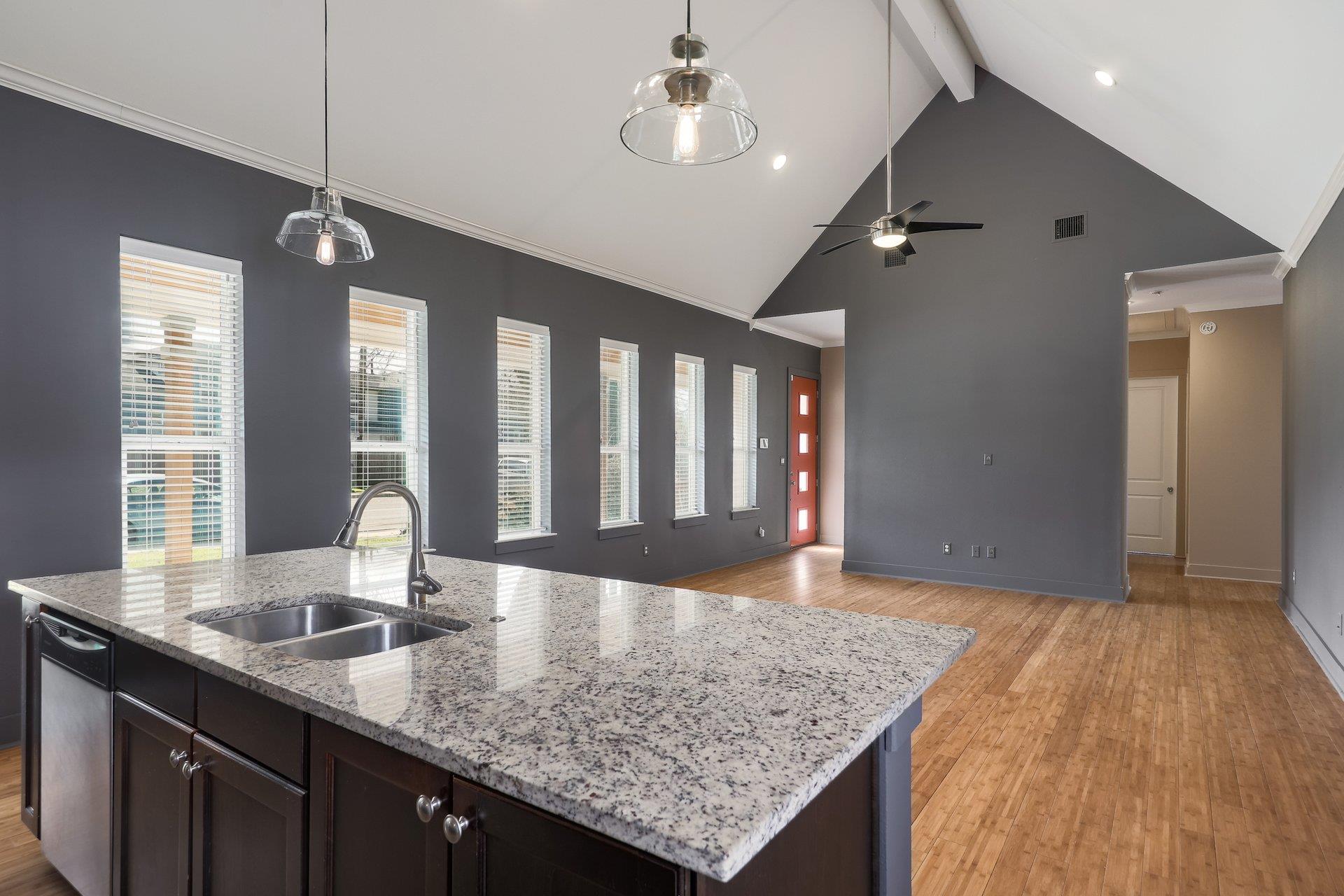 1704  Webberville Rd, photo 9