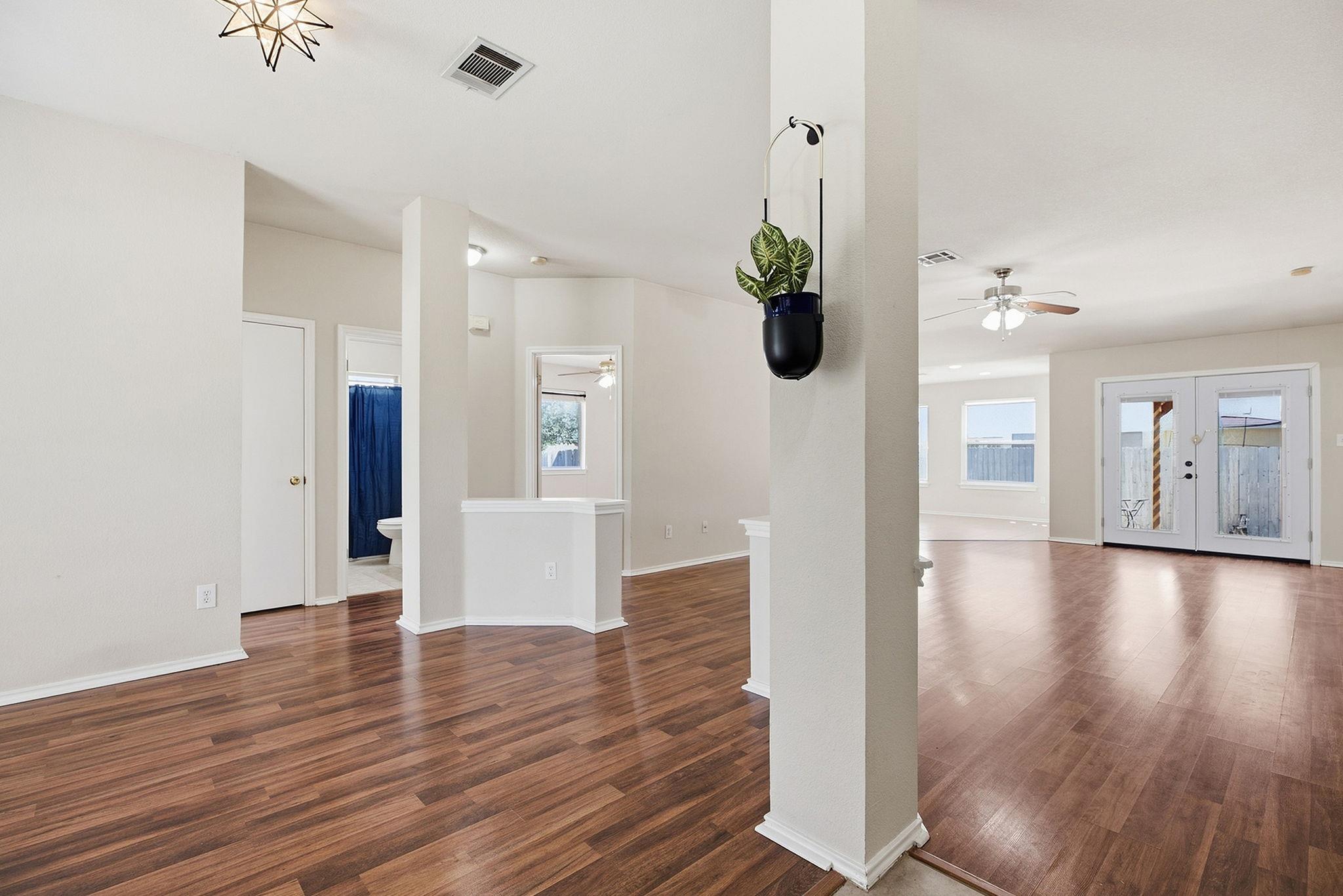 3005  Sugar Berry Cv, photo 4