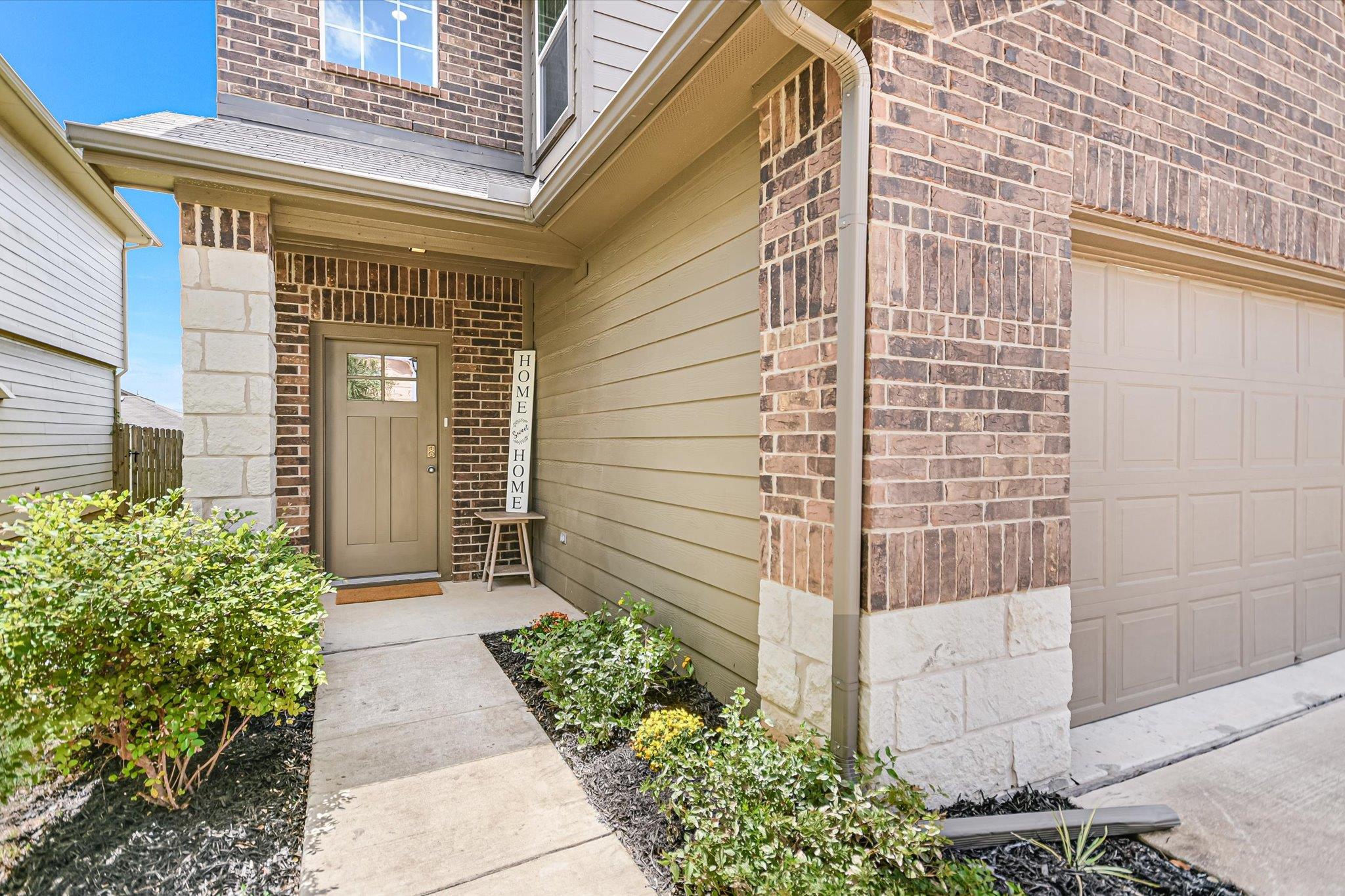 3417  Couch Dr, photo 4