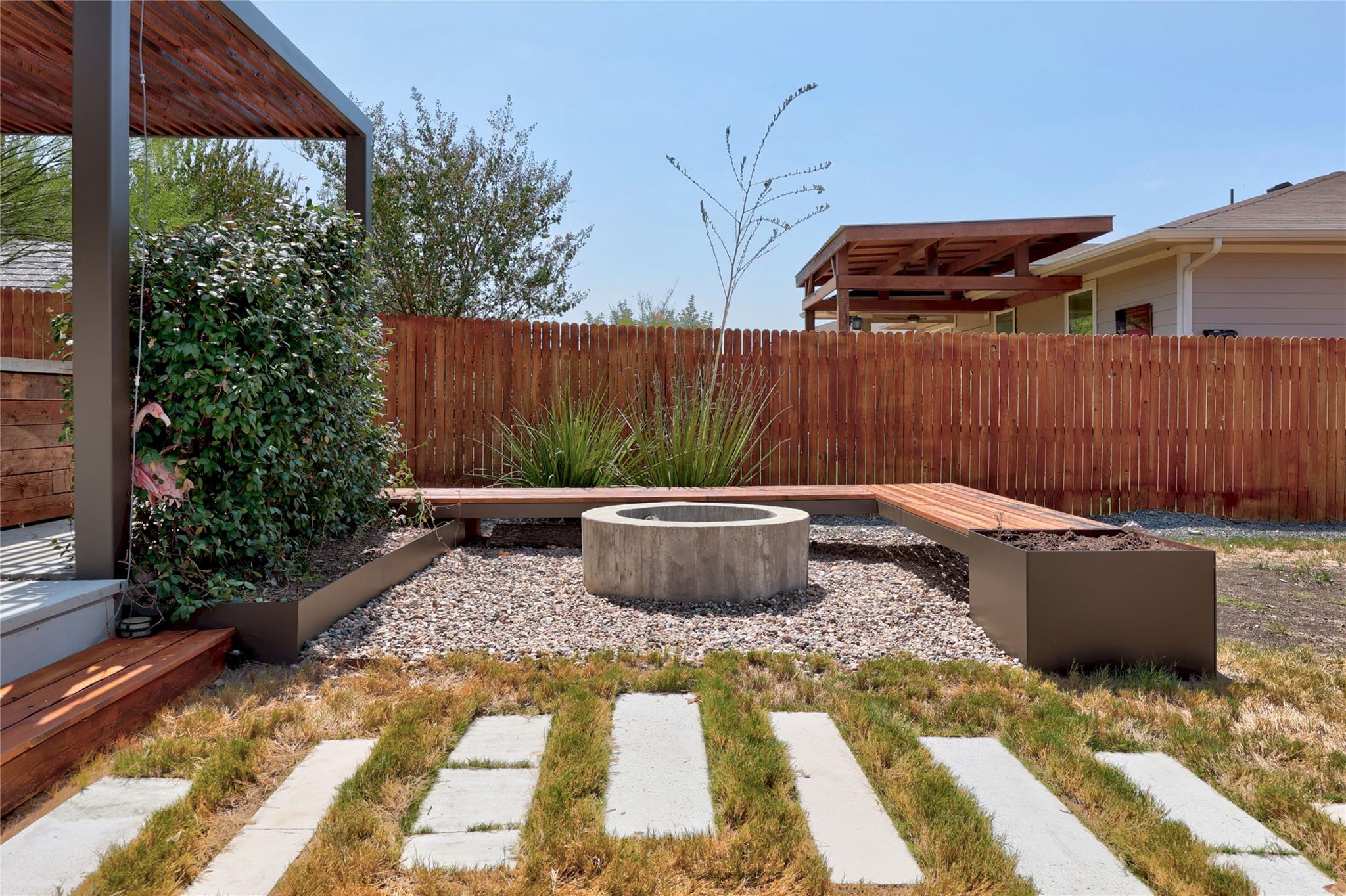 10307  Criswell Rd, photo 3