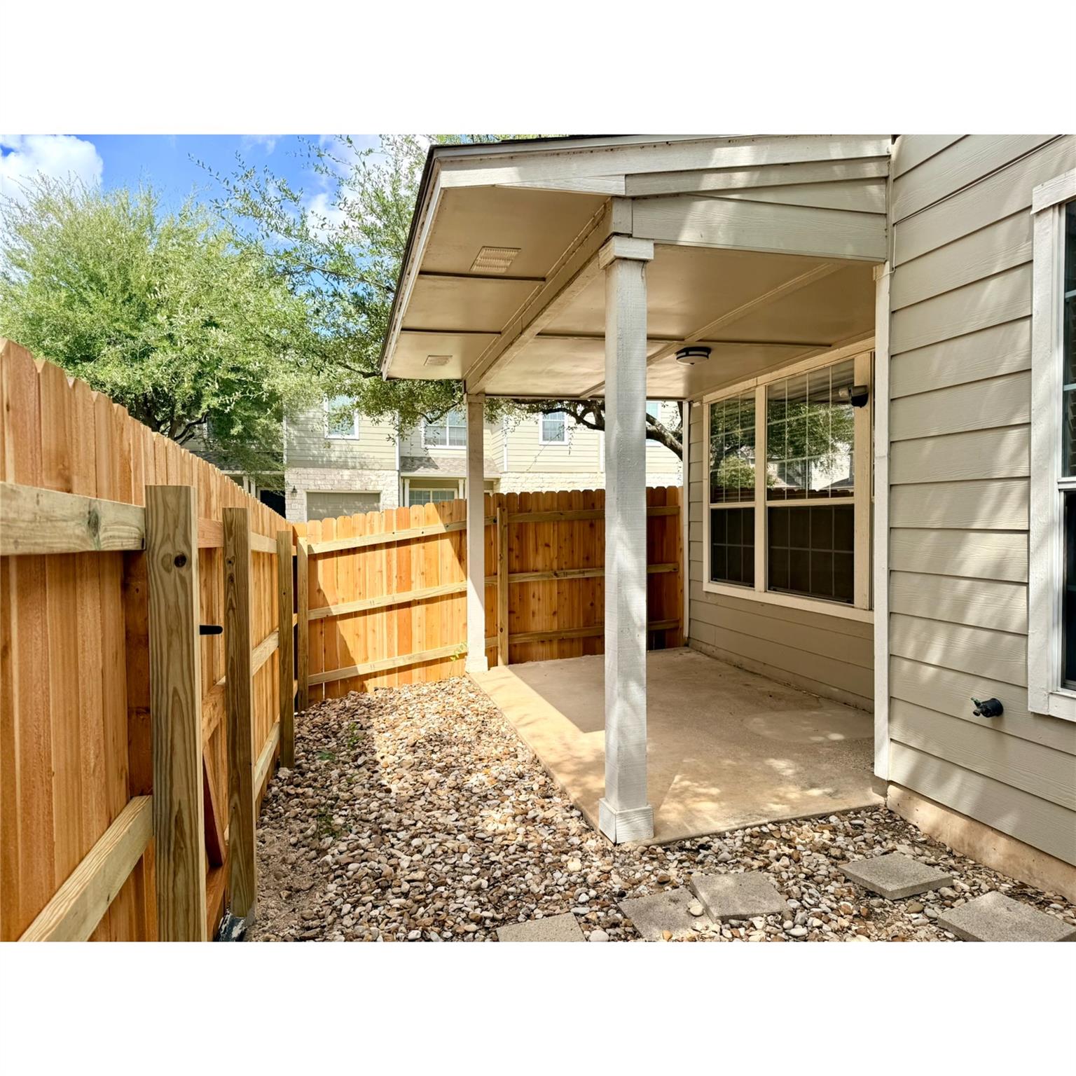 2632  Century Park Blvd  #39, photo 6