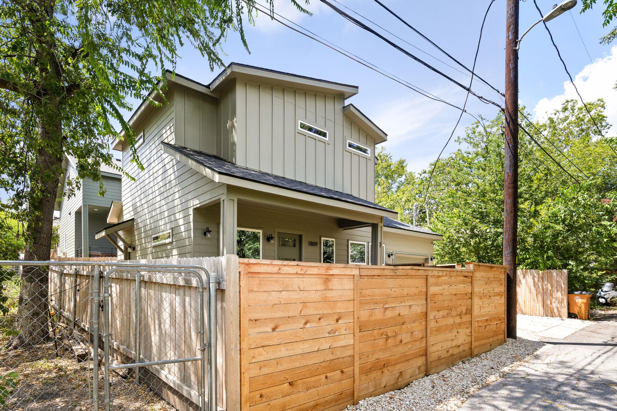 1809  Maple Ave  #2, photo 4