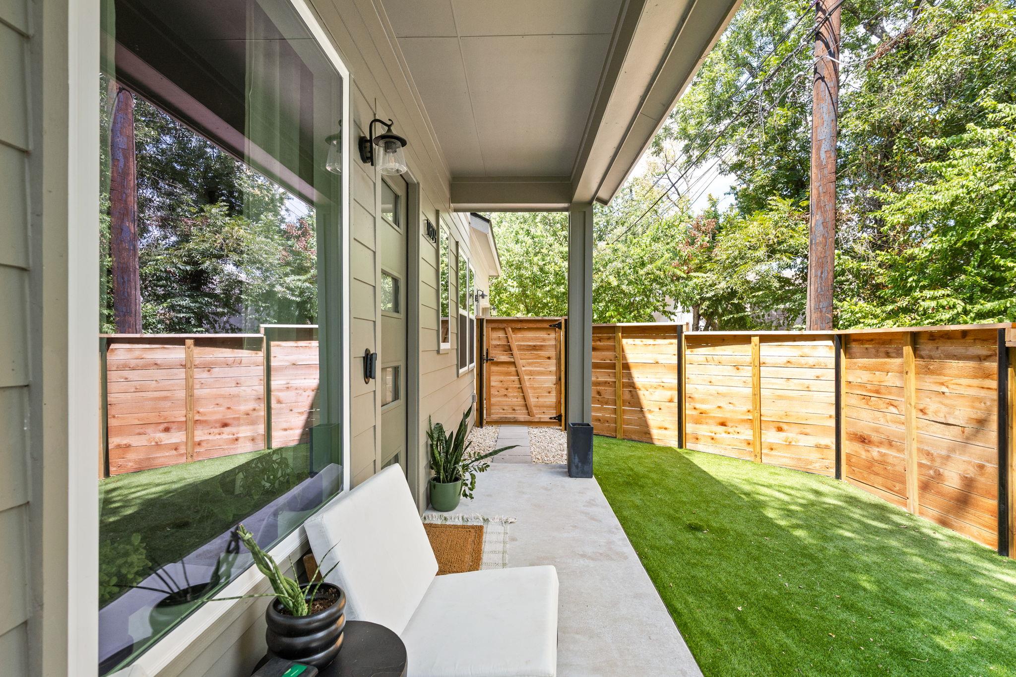 1809  Maple Ave  #2, photo 8