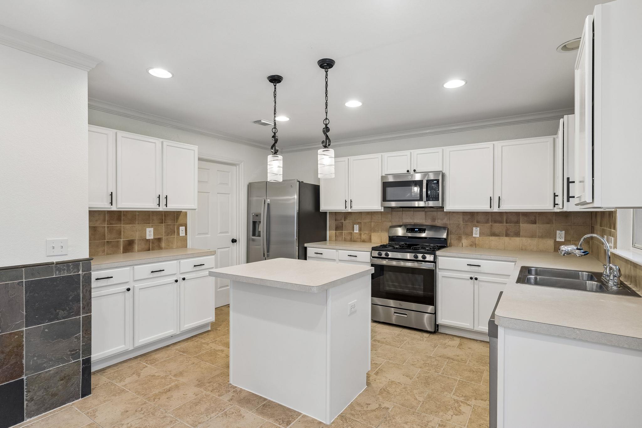 15016  Saddlegirth Ln, photo 10