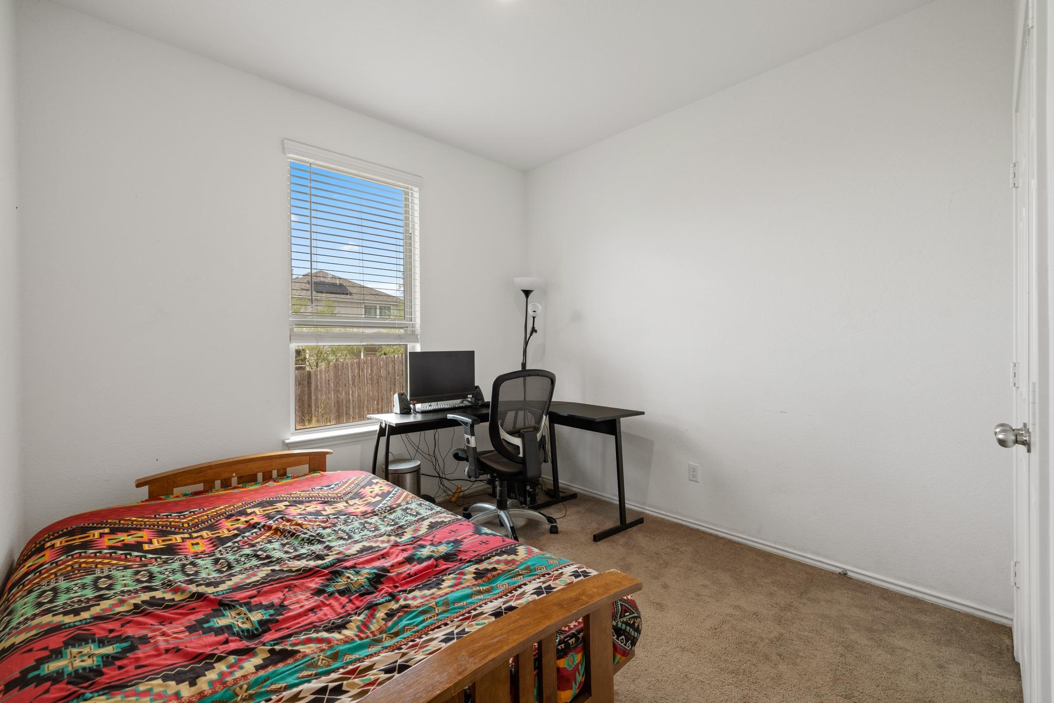 309  Black Alder St, photo 12