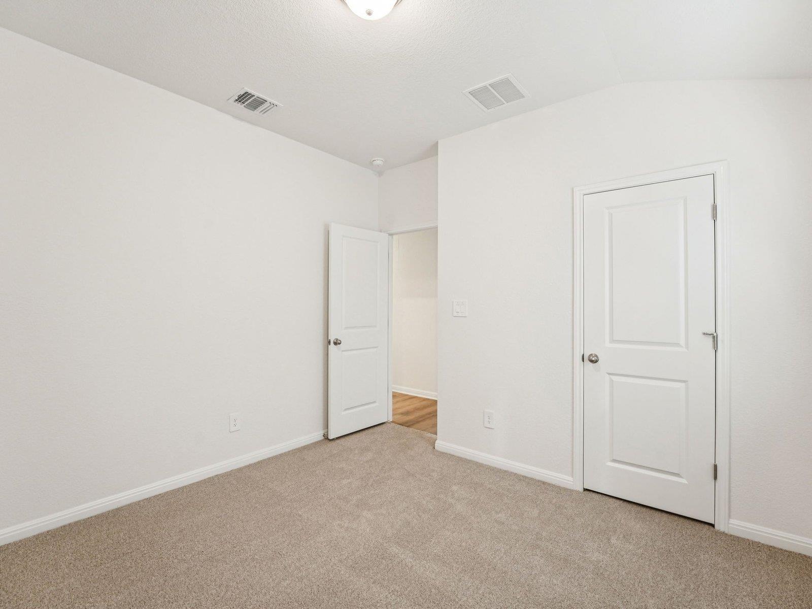 164  Leland Ave, photo 11