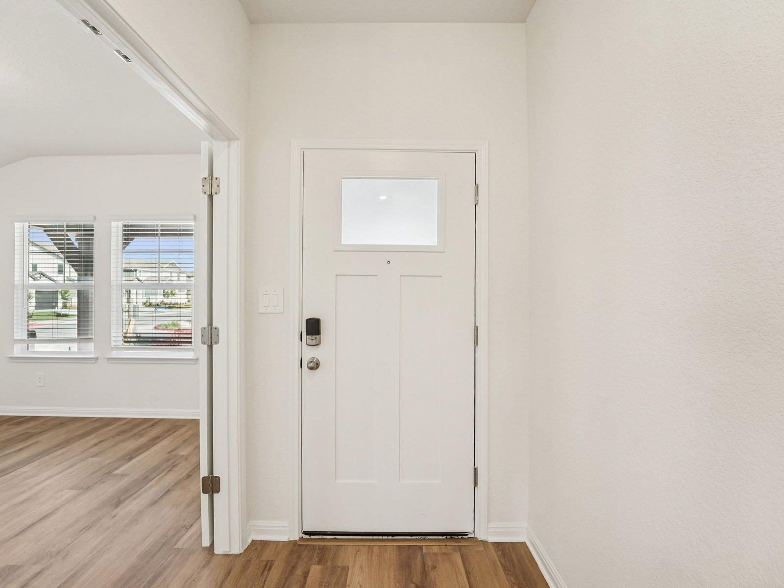 164  Leland Ave, photo 3