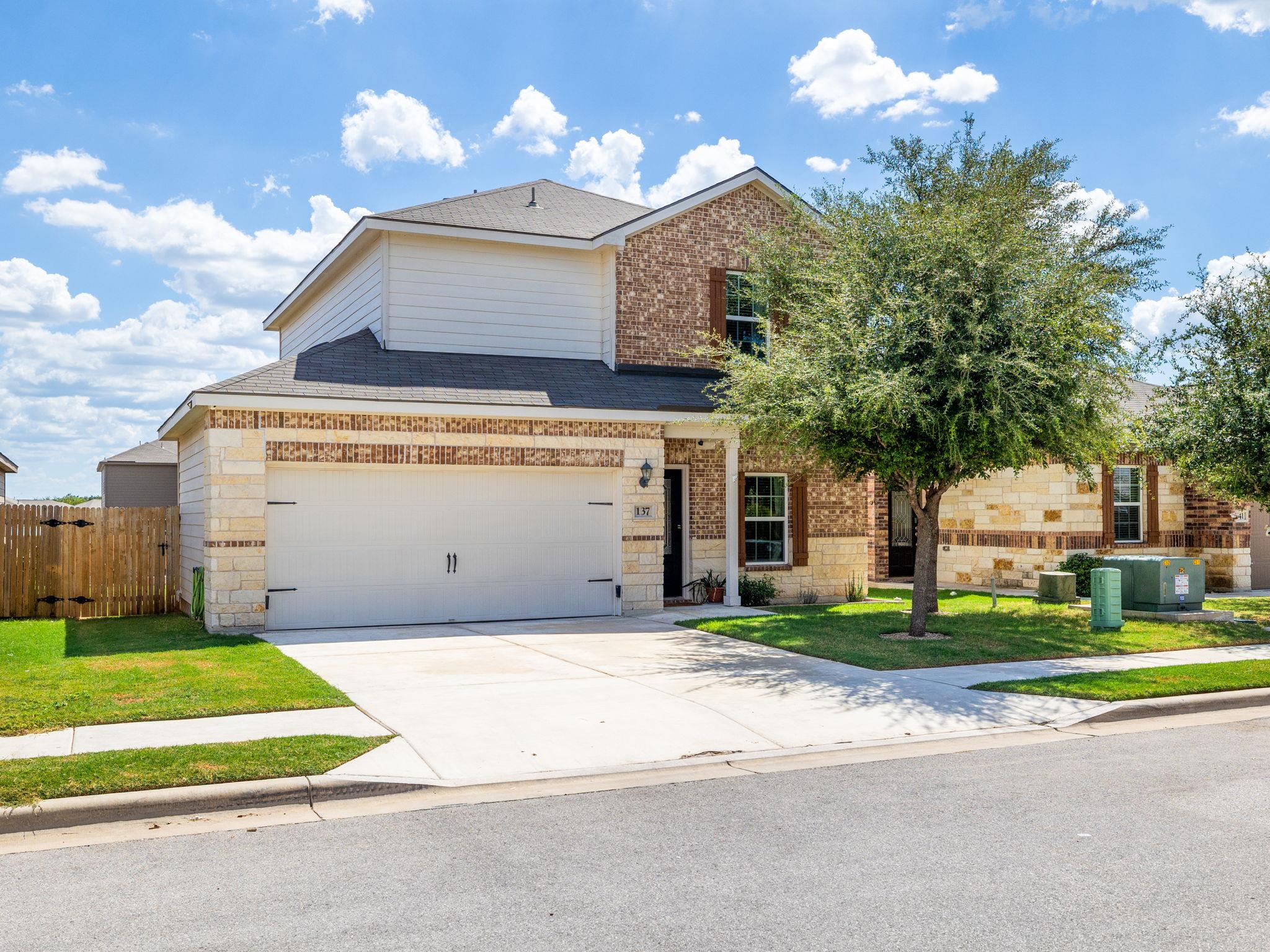 137  Star Spangled Dr, photo 3