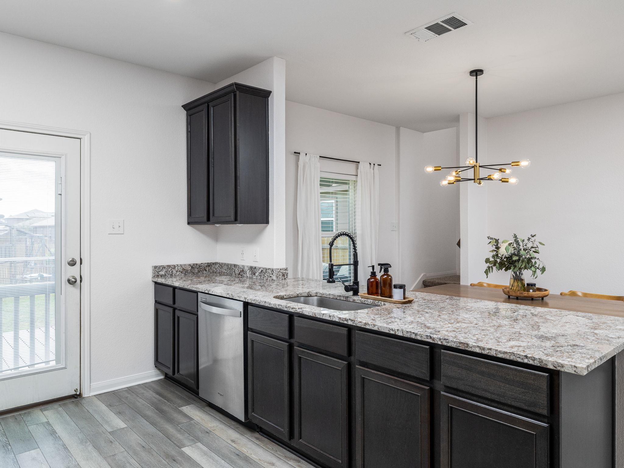137  Star Spangled Dr, photo 10