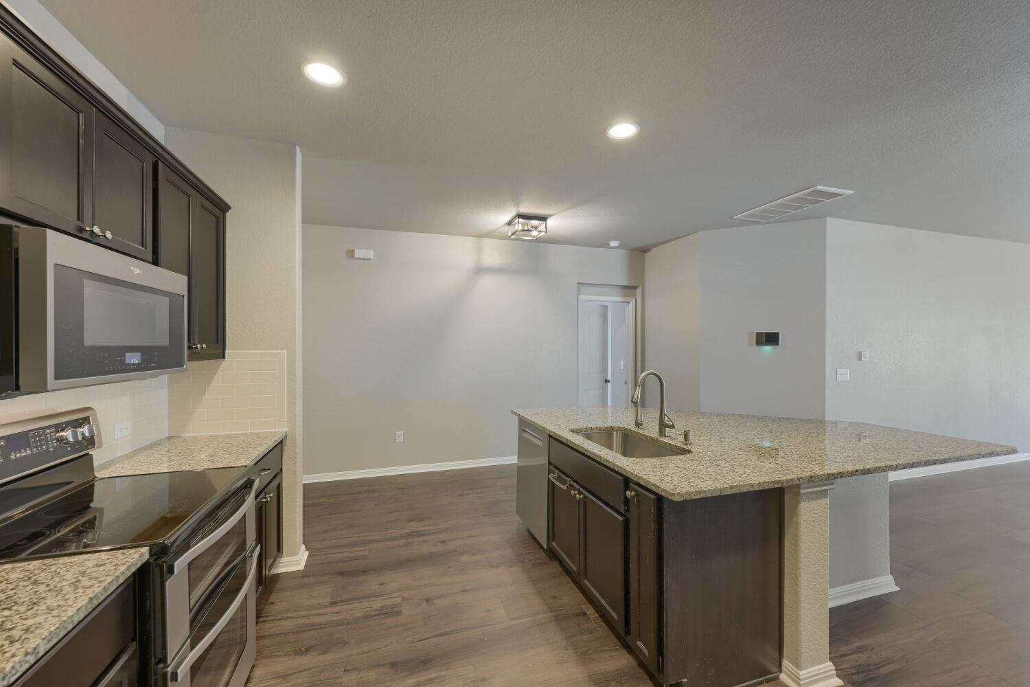 109  Moravia Rd, photo 11