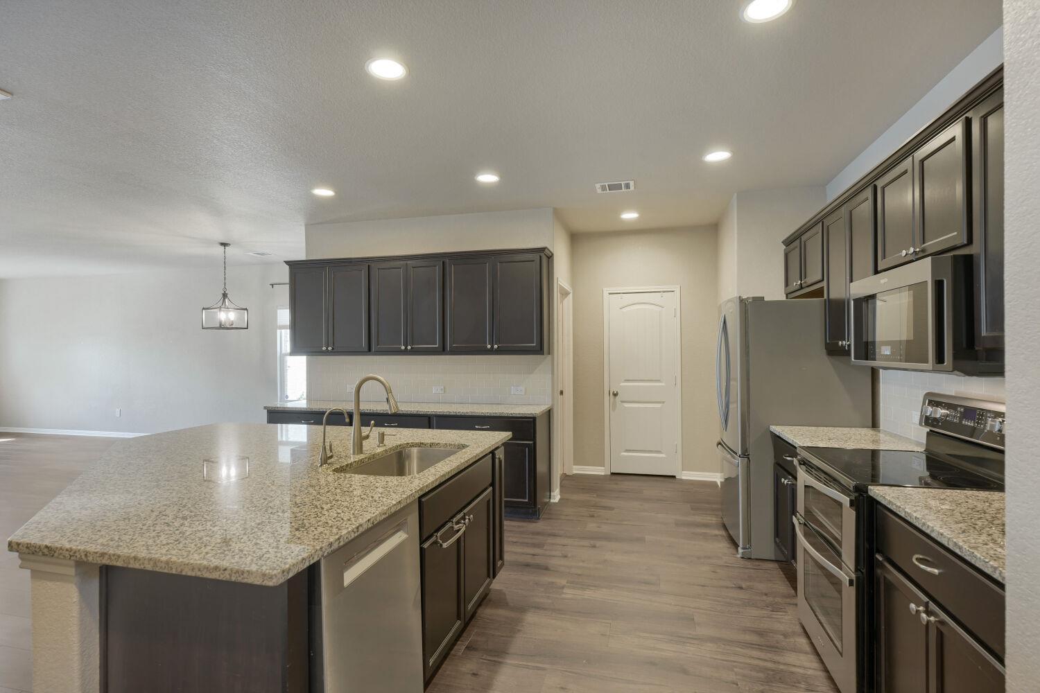 109  Moravia Rd, photo 9