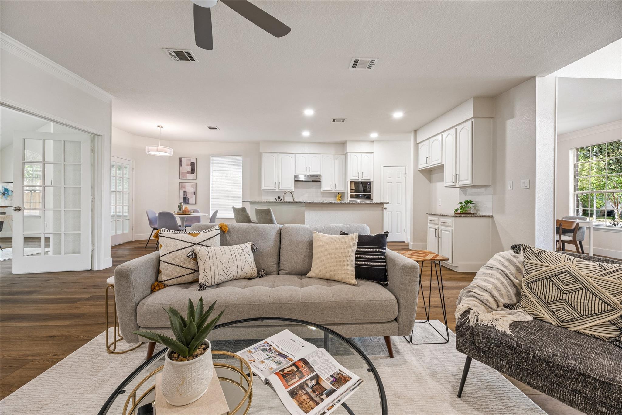 9309  Tea Rose Trl, photo 6