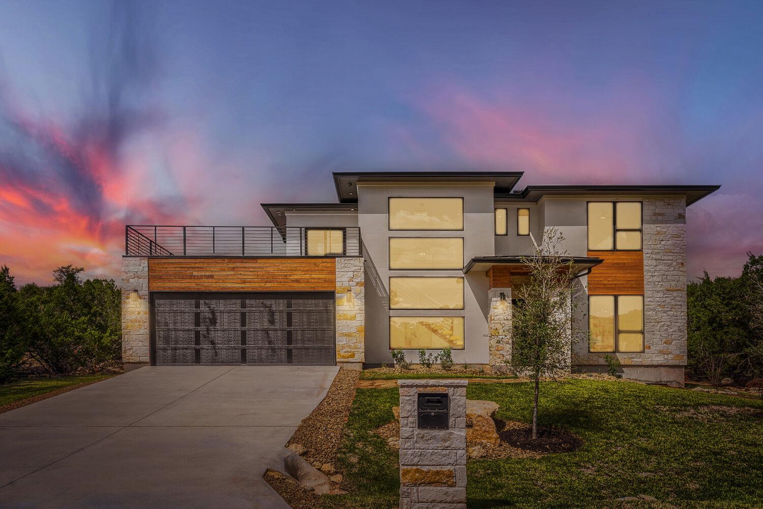 3405  Congress Ave, photo 2