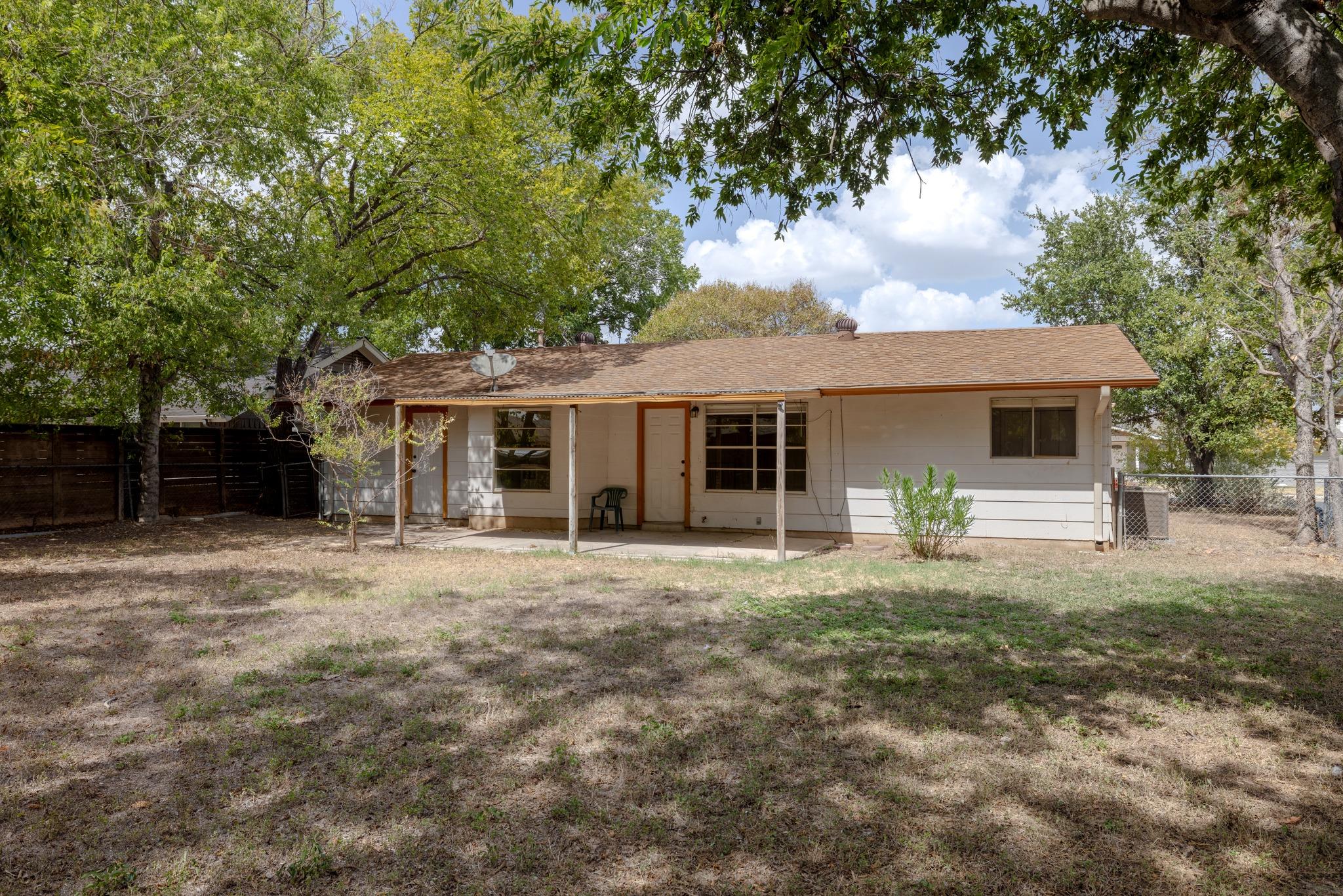 211 E Lisa Dr, photo 8