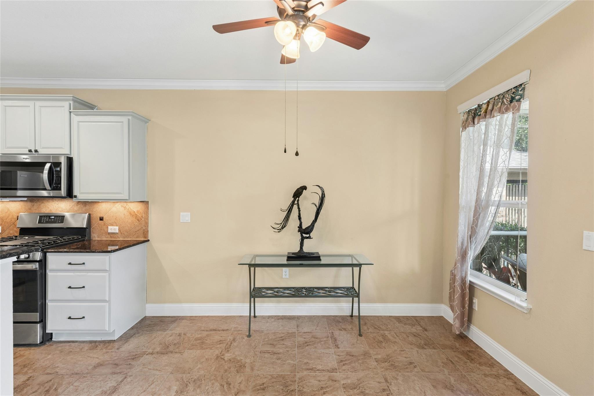 102  Trinity Ln, photo 11