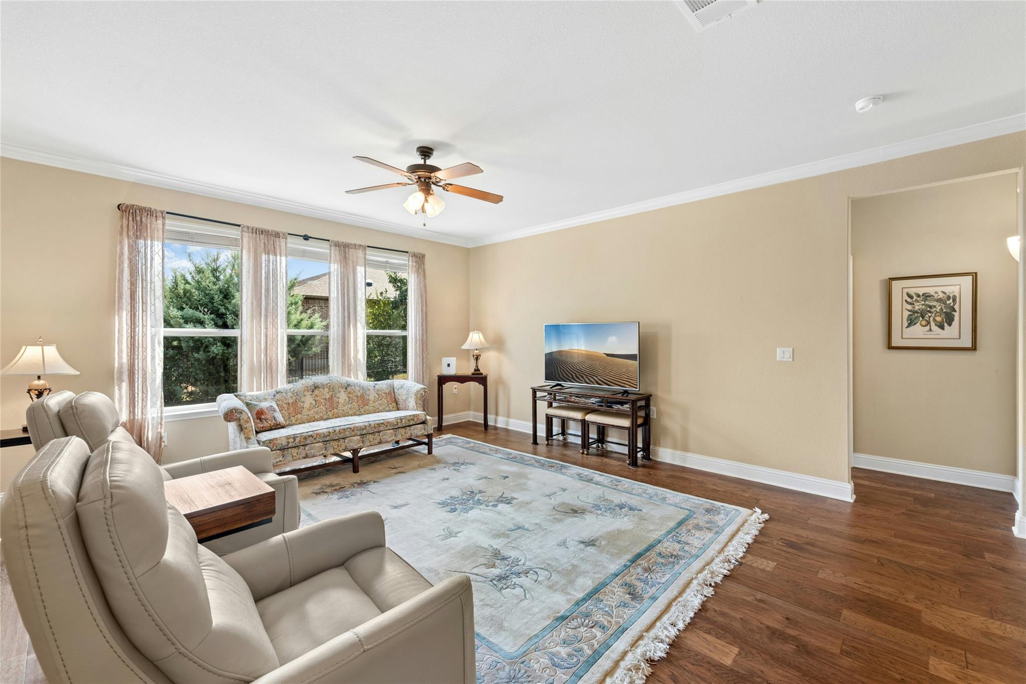 102  Trinity Ln, photo 9