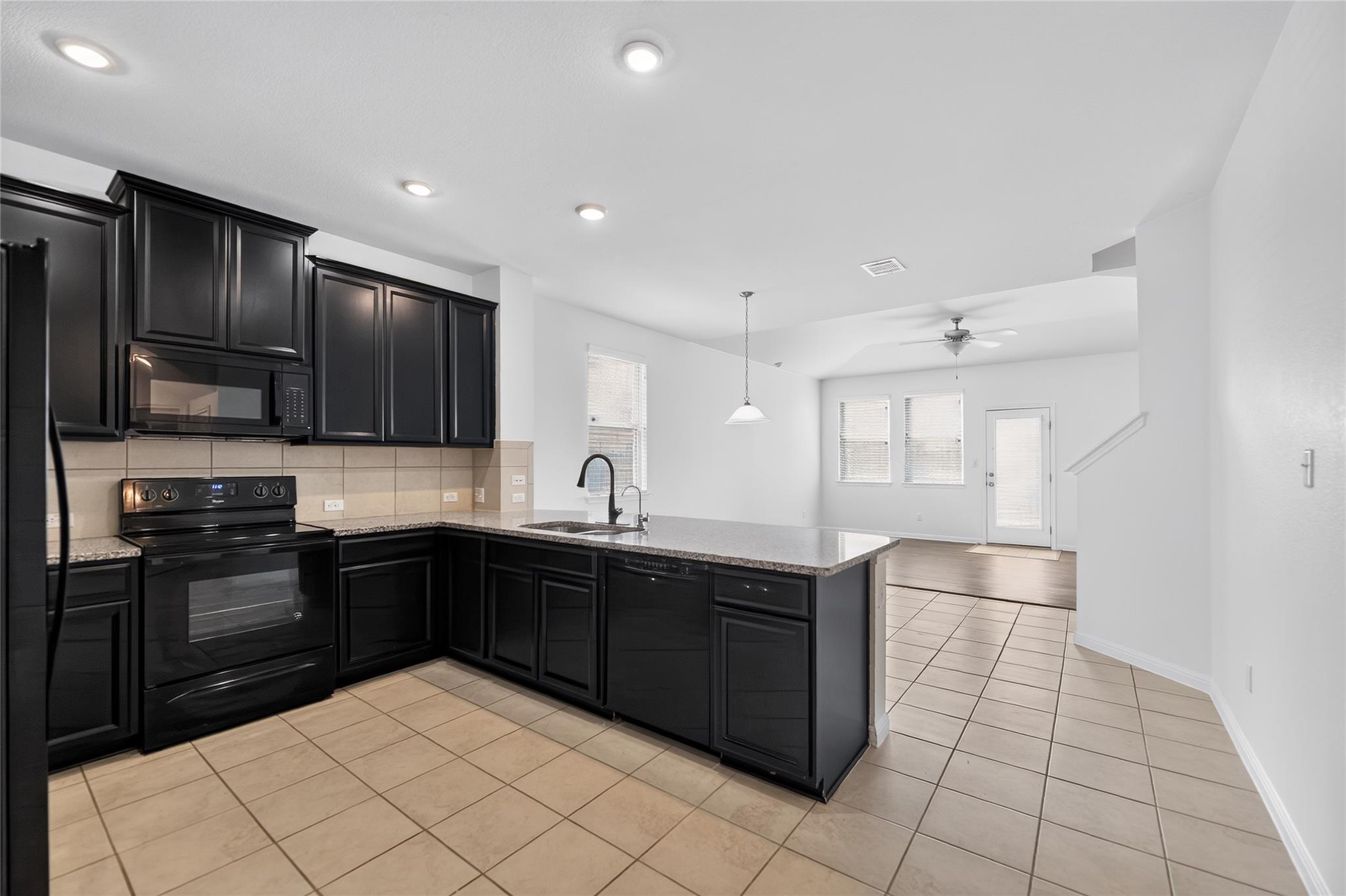 209  Evening Dusk Dr, photo 4
