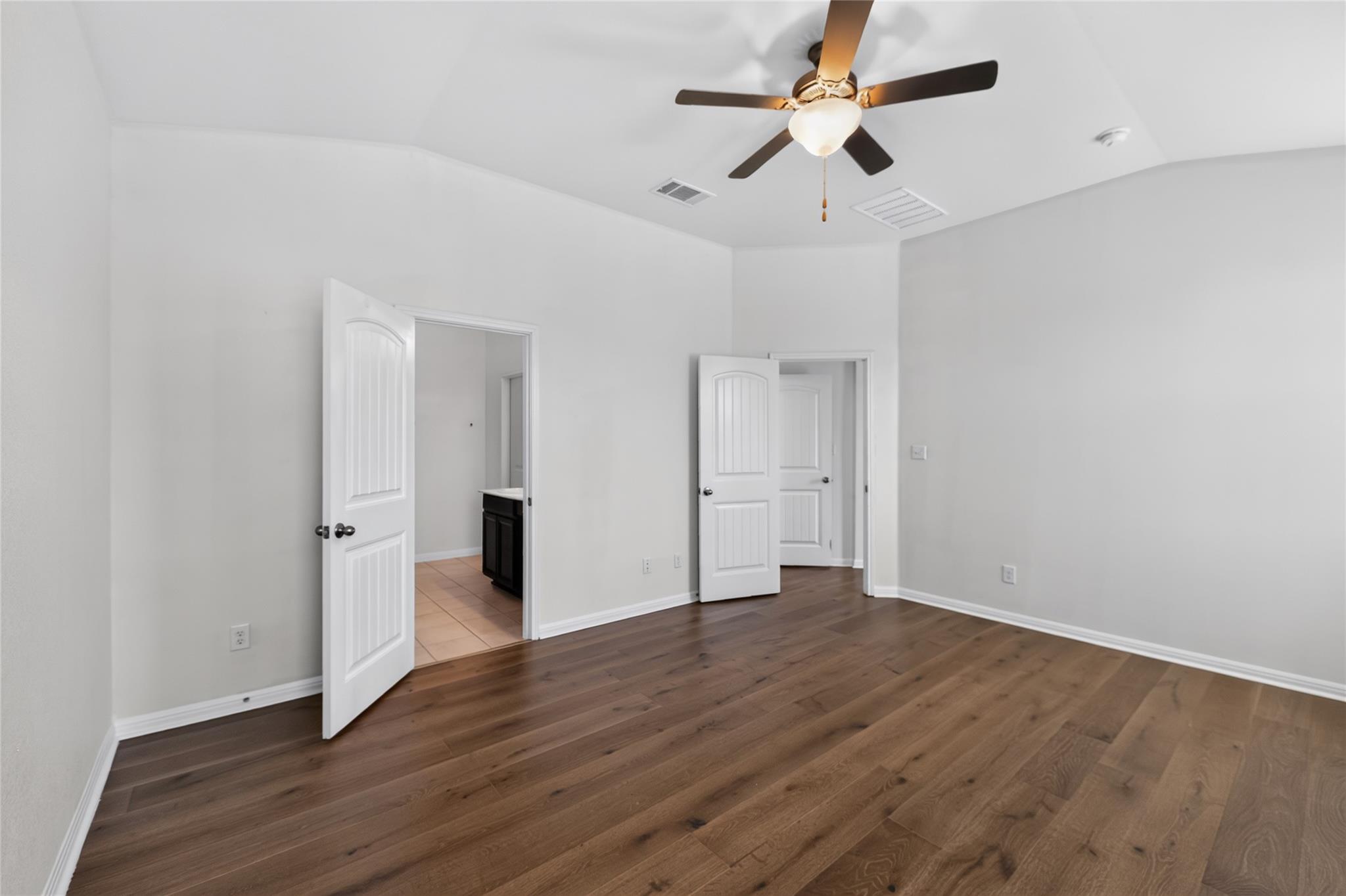 209  Evening Dusk Dr, photo 8