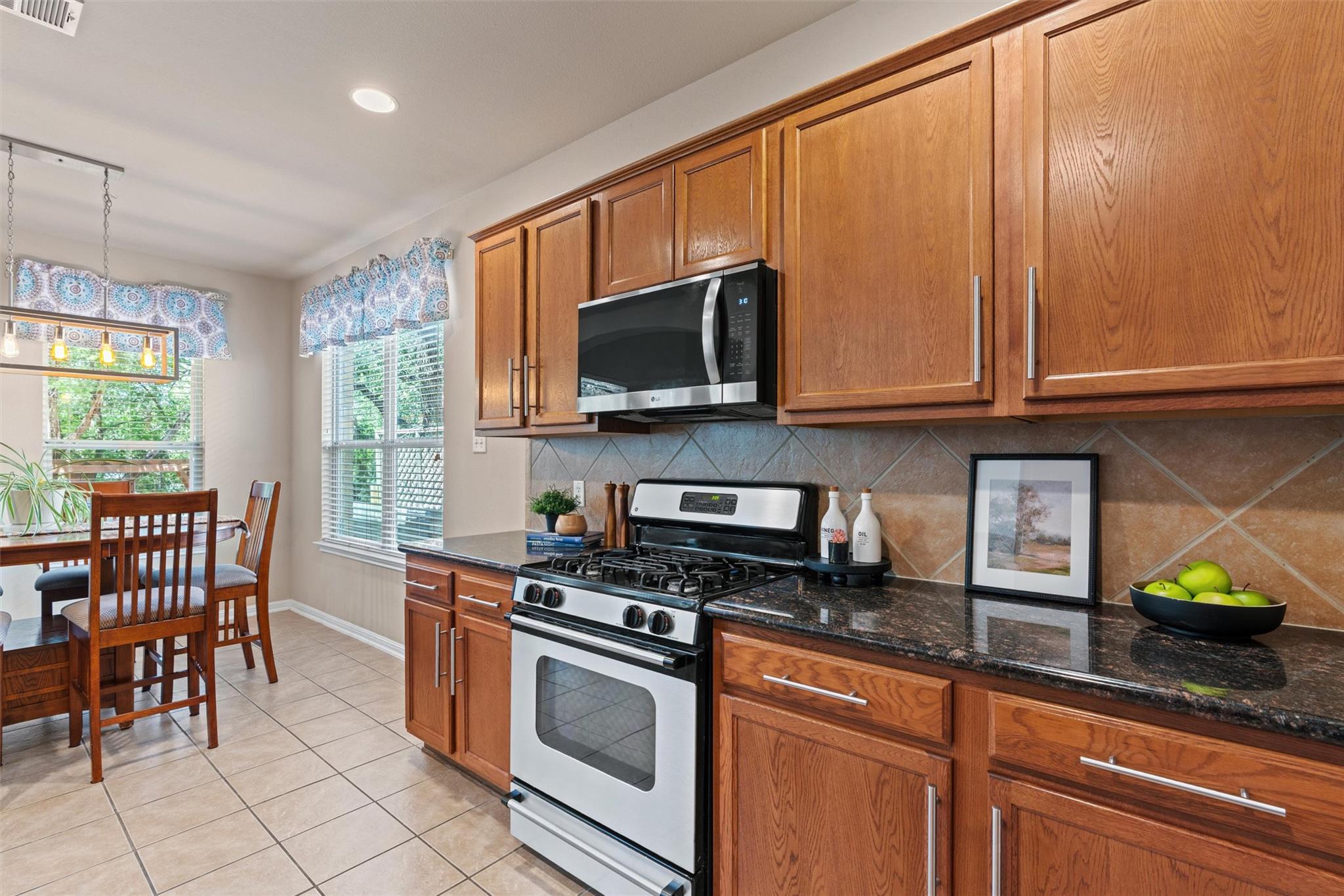 1605  Teal Trl, photo 9
