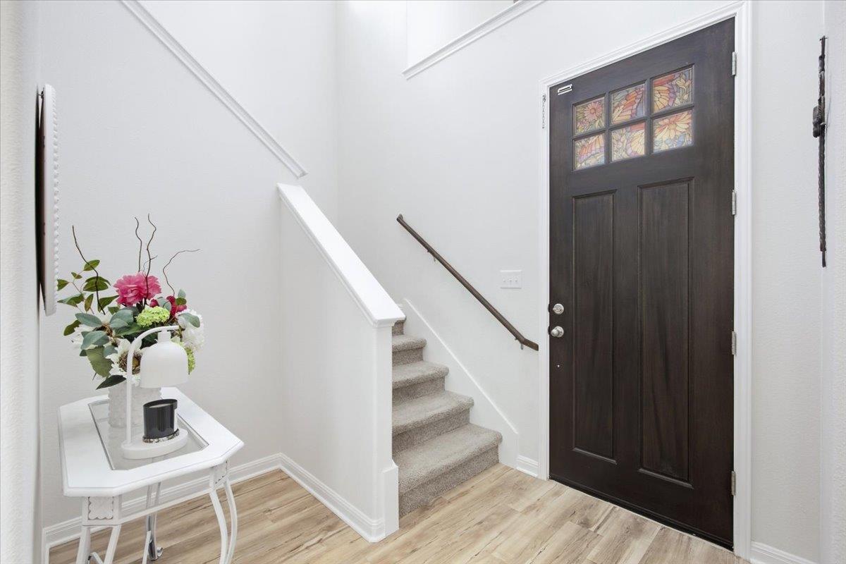 183  Weaver Ln, photo 9