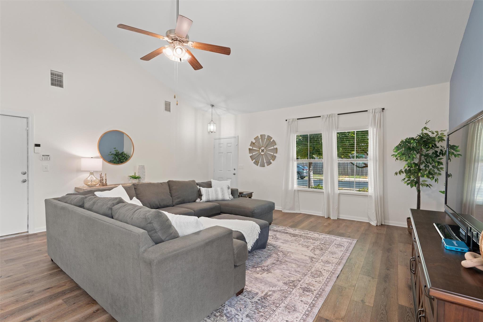505  Granger Rd, photo 5