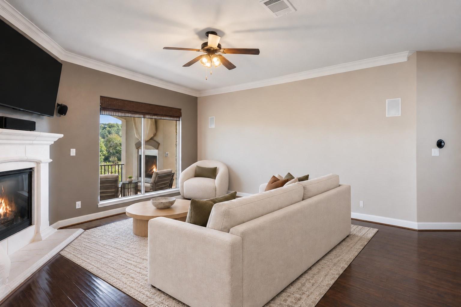 109  Feritti Dr, photo 9