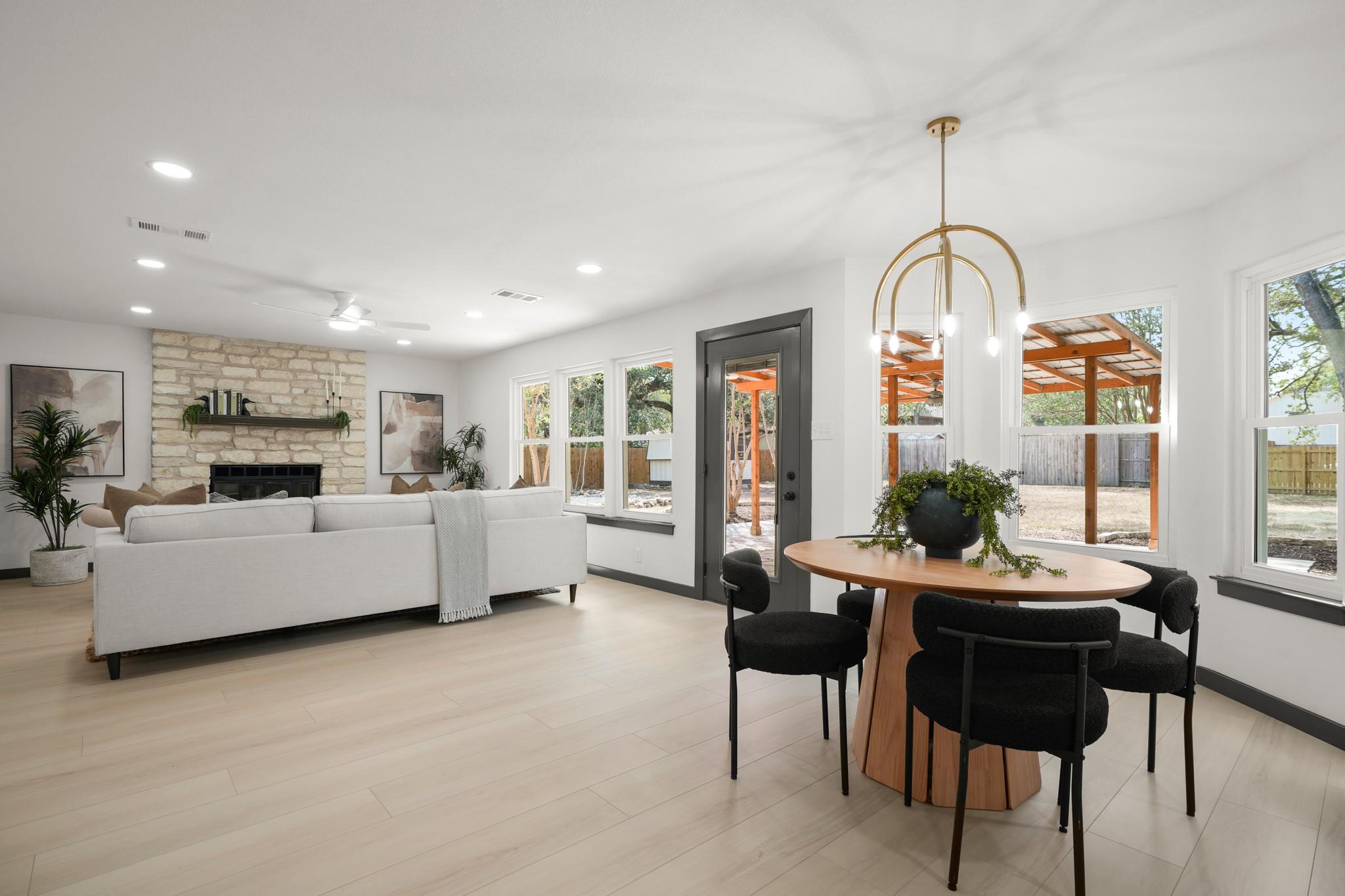 215  Dewberry Cv, photo 10