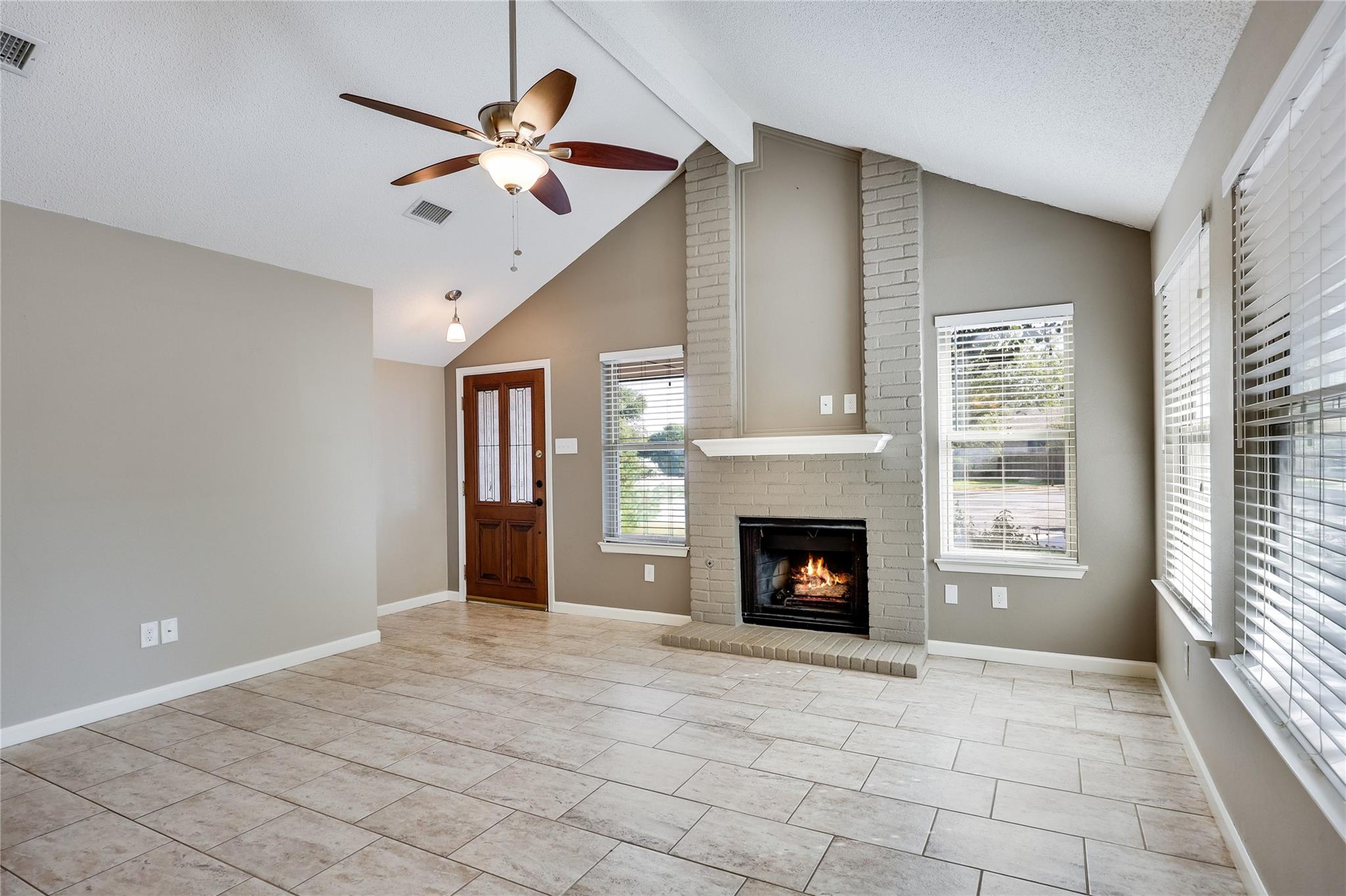 16712  VILLAGE OAK Loop, photo 8
