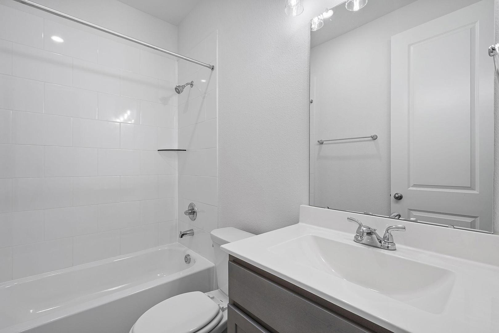 116  Hadleigh Dr, photo 11