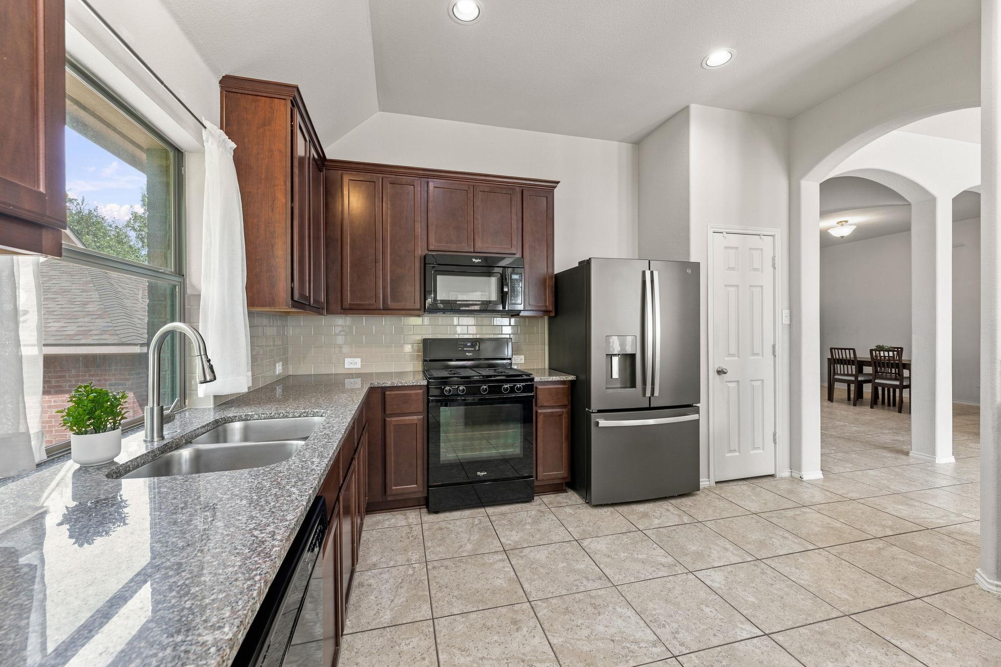 407  Chaparral Dr, photo 12