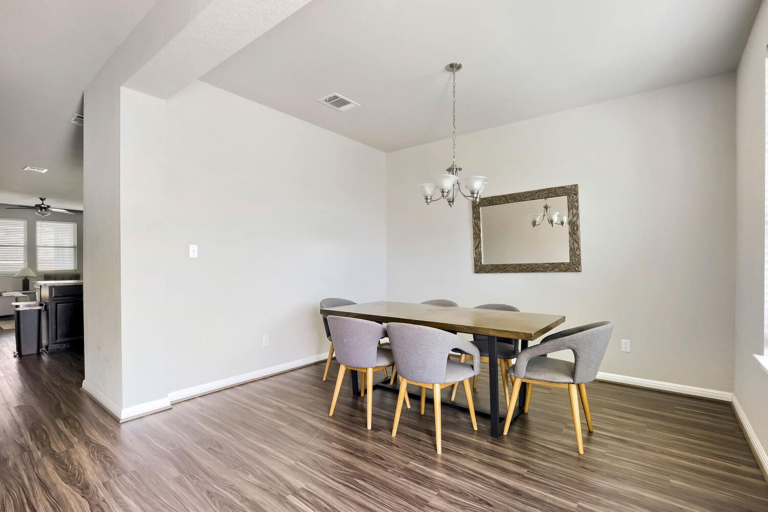 5547  Bellissima Way, photo 4
