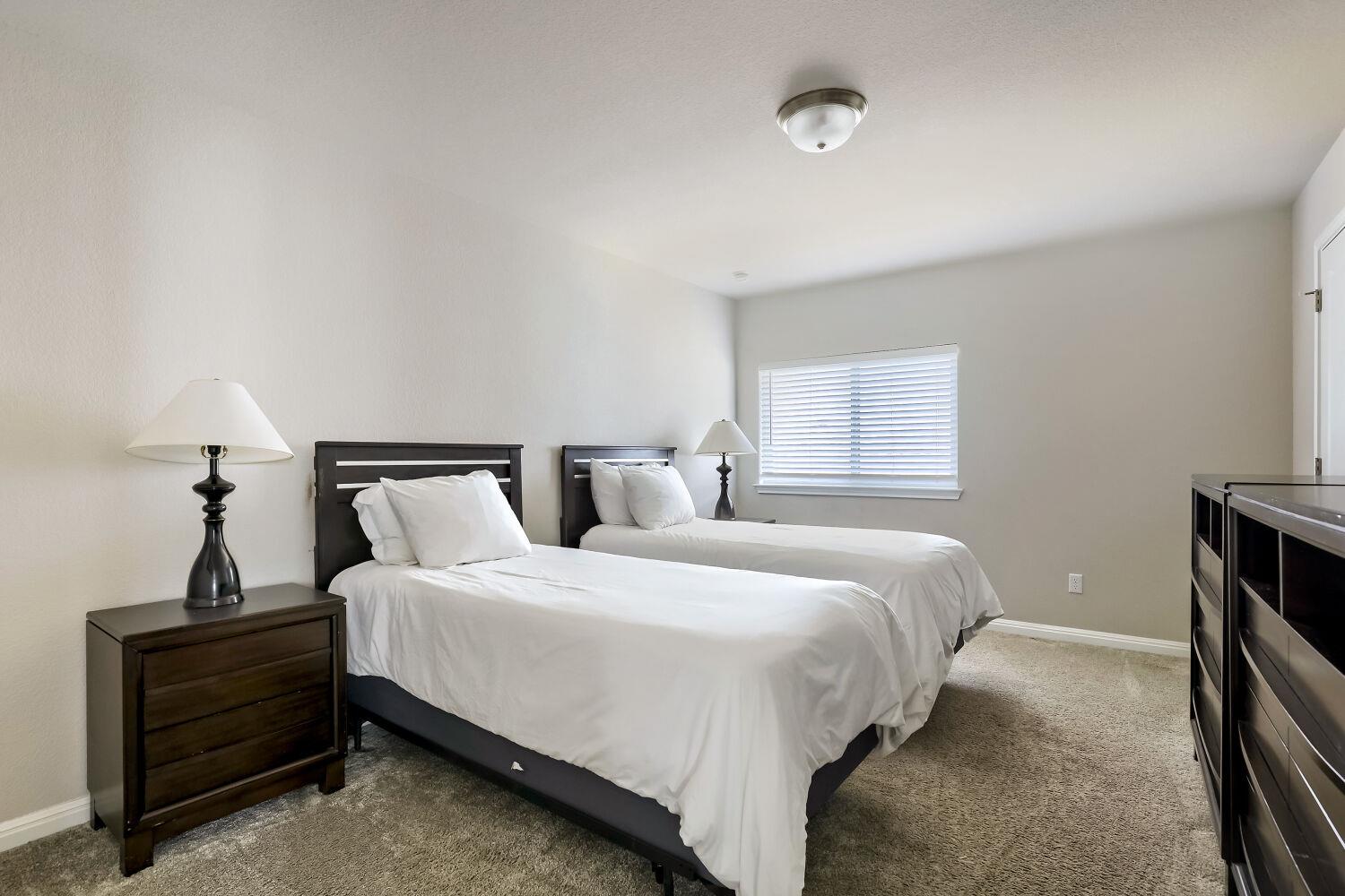 5547  Bellissima Way, photo 10