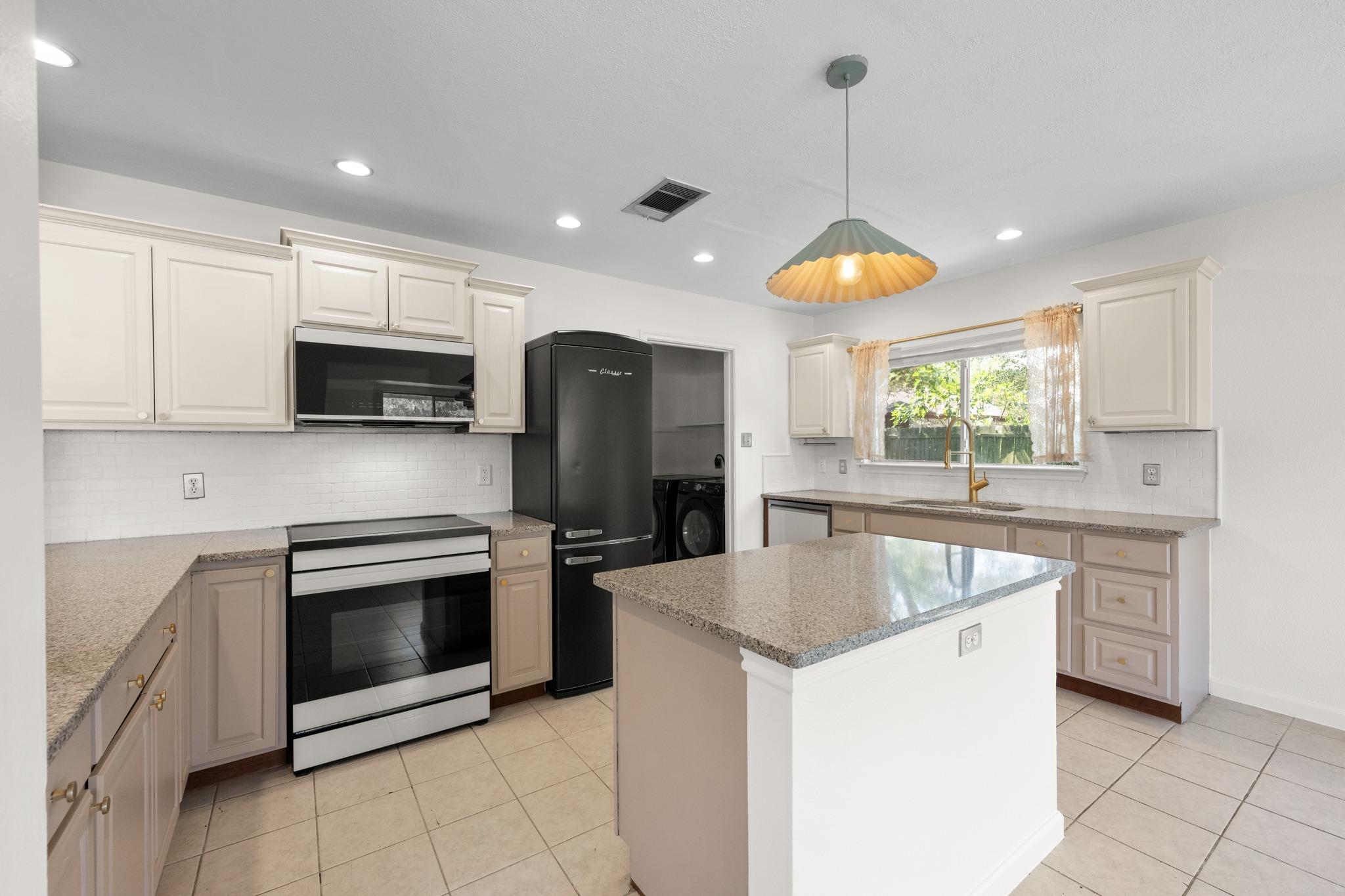 3420  Settlement Dr, photo 11