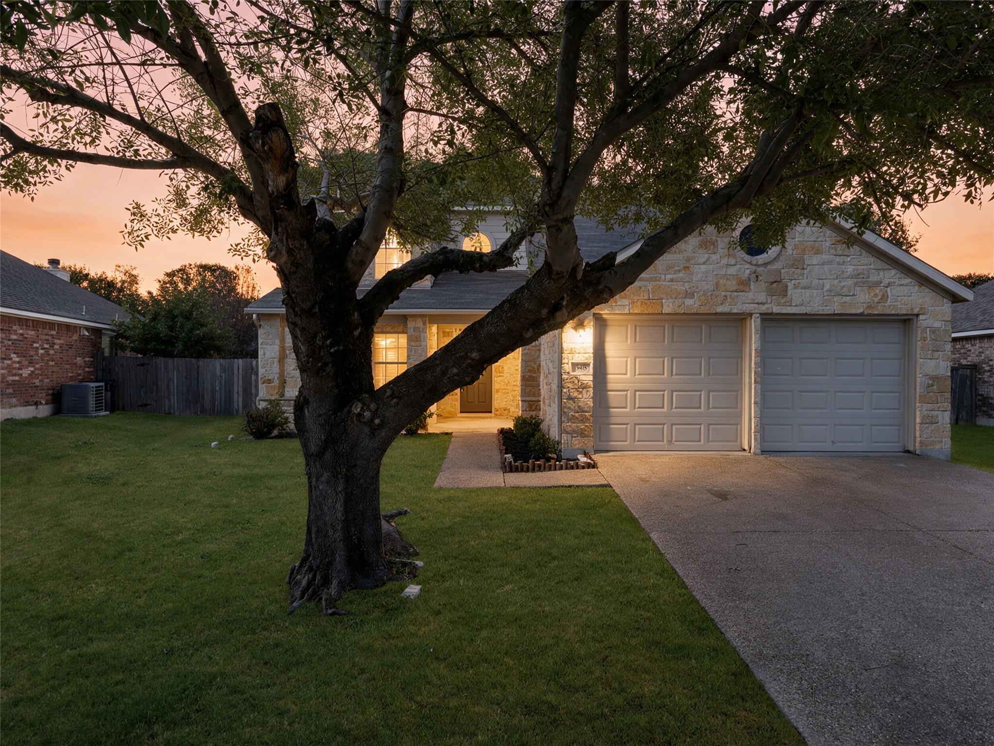 348  King Elder Ln, photo 2
