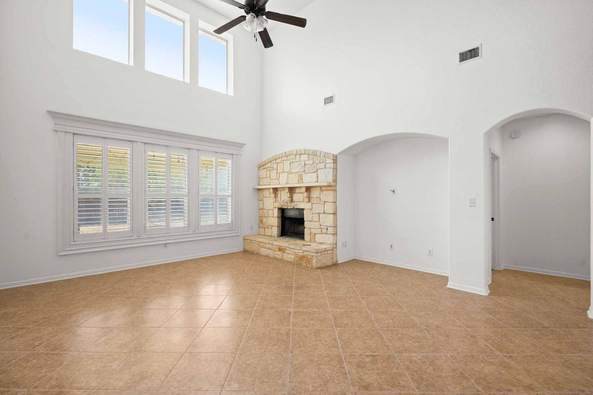 18905  Canyon Sage Ln, photo 2
