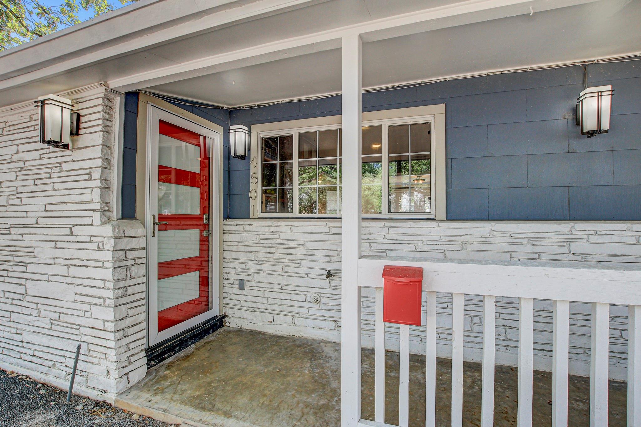 4501  Oakmont Blvd, photo 2