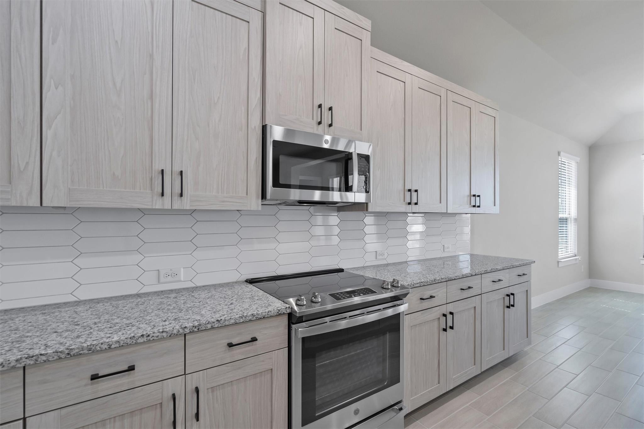 228  Scenic Hills Cir, photo 9
