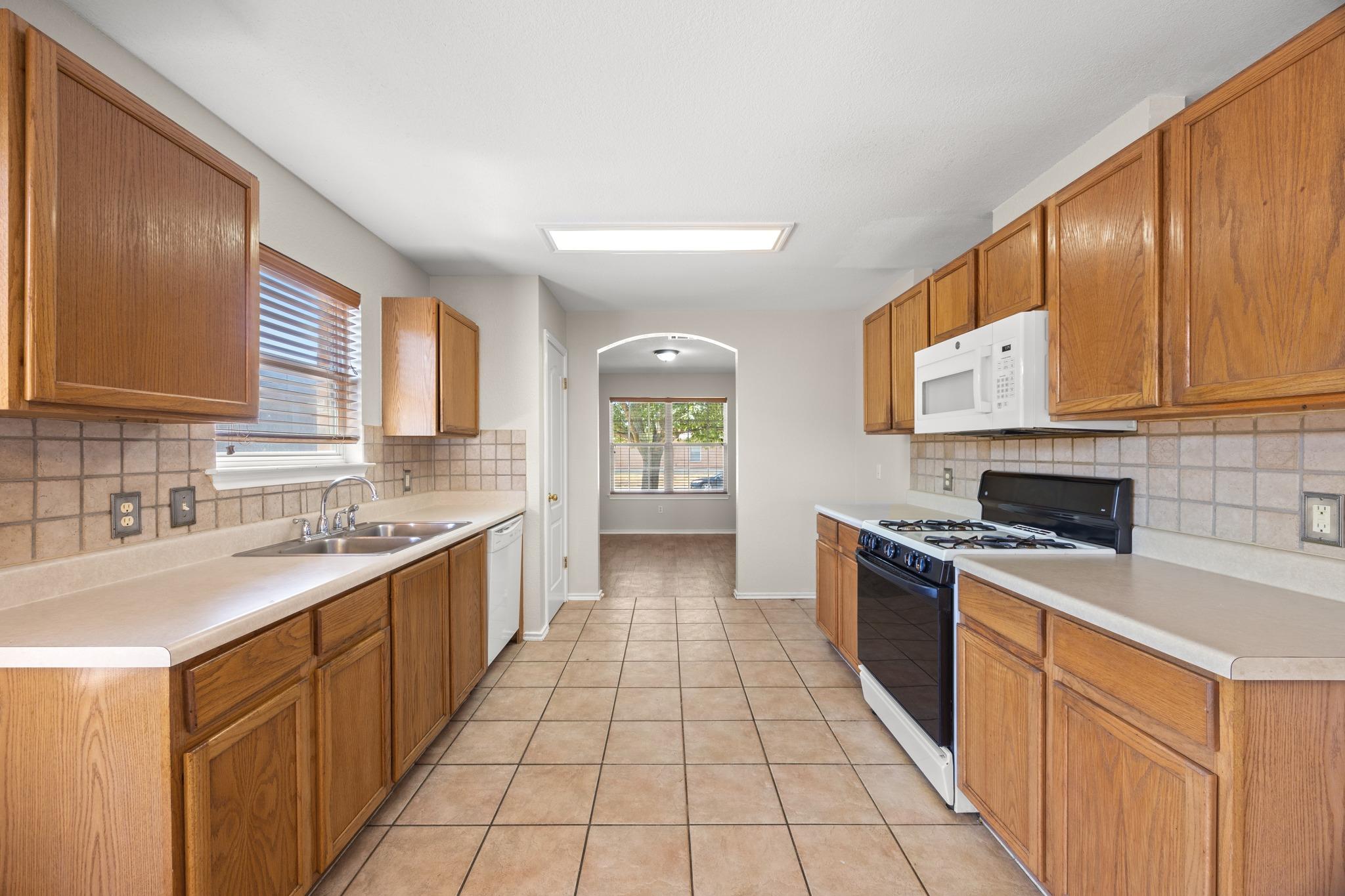 3710  Julianas Way, photo 12