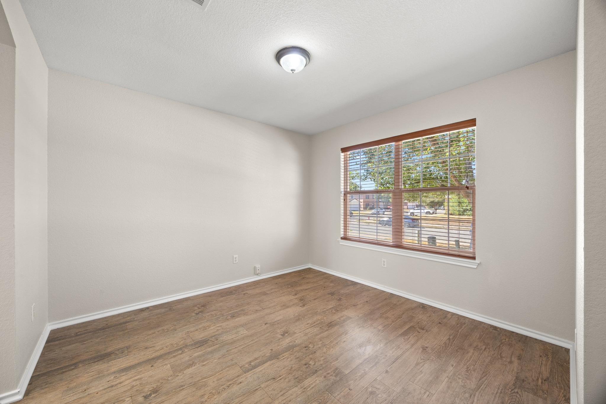 3710  Julianas Way, photo 5