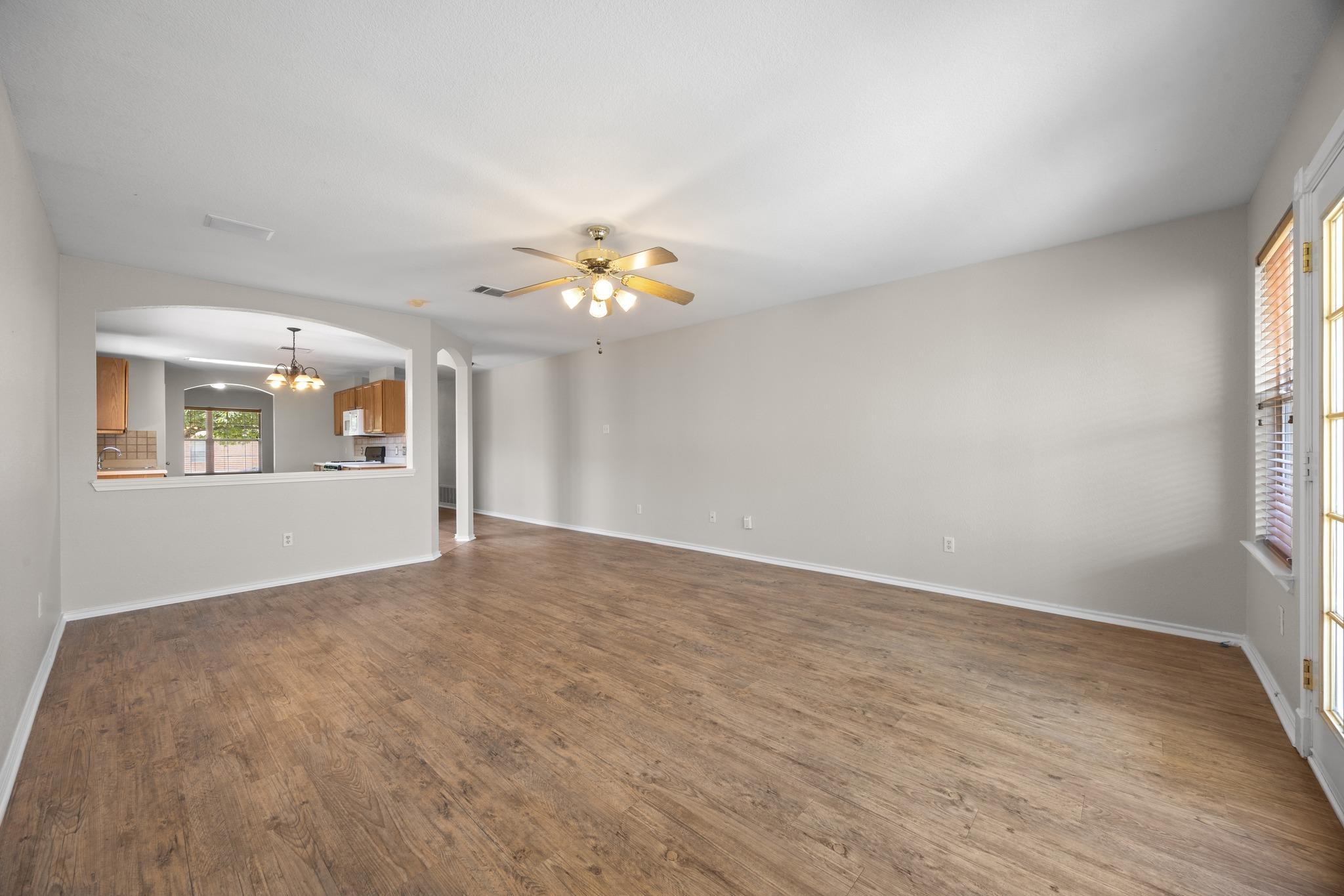3710  Julianas Way, photo 9